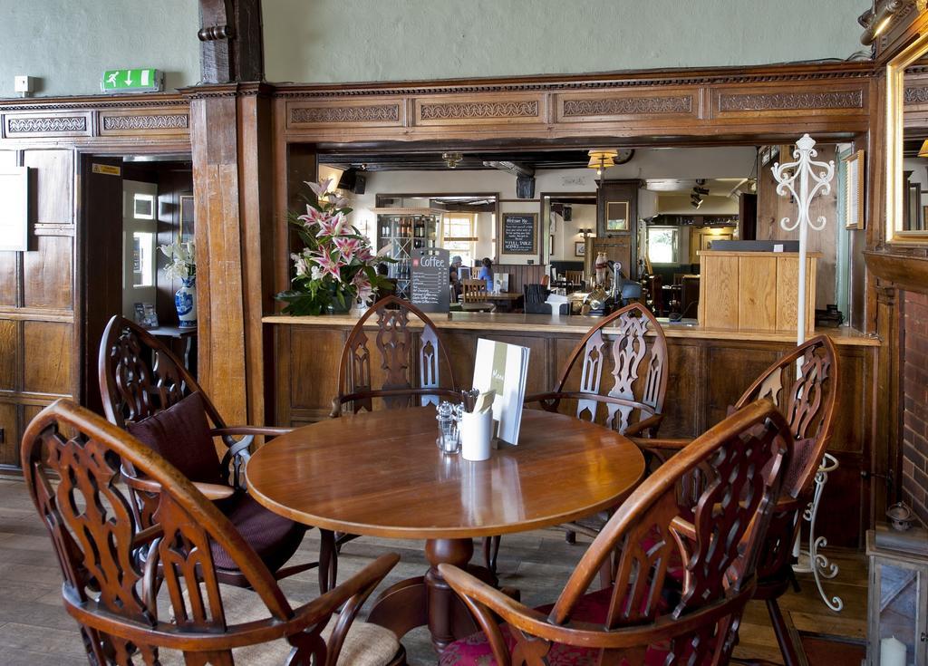 The Fox By Greene King Inns Bury St. Edmunds ภายนอก รูปภาพ